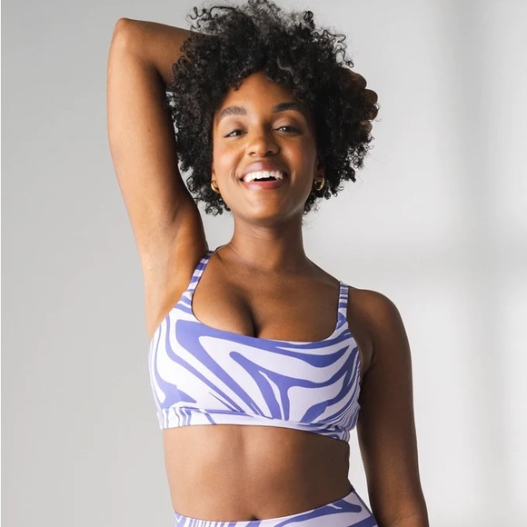Vitality Ascent Scoop Bra - Picture 3 of 3